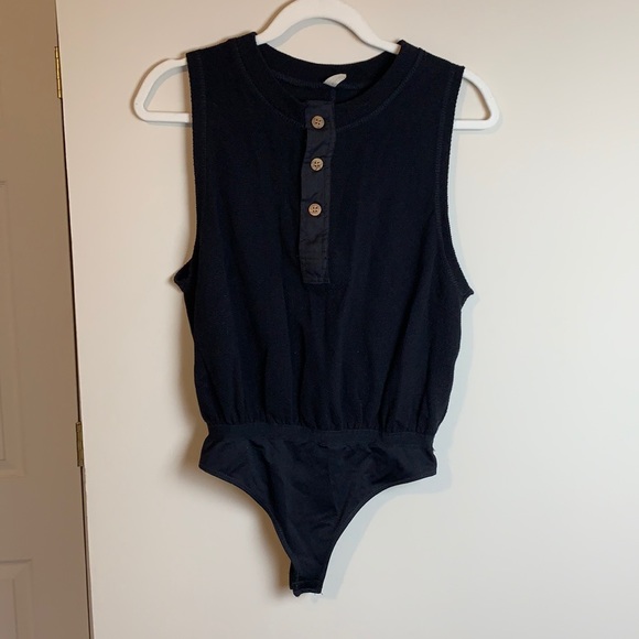 EUC Free People Peek Aye Henley Textured Bodysuit - Picture 5 of 10